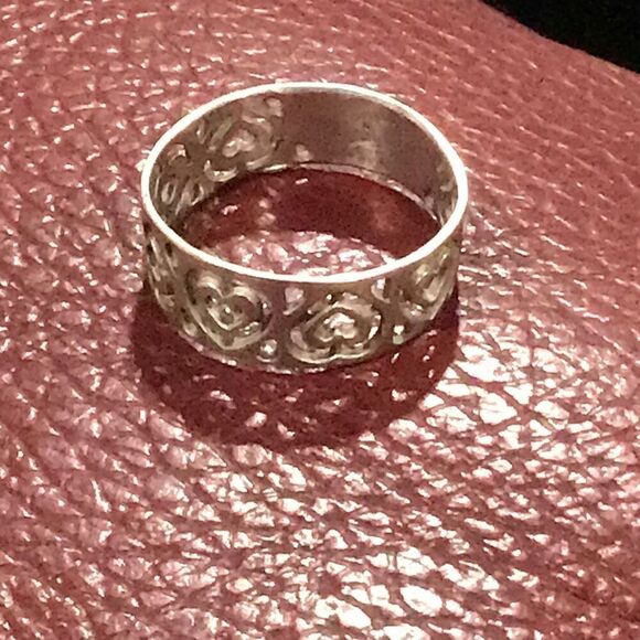 Ring, Sterling Silver Heart Ring, size 7.5, NEW, Handmade, artisan, gift - Picture 4 of 6